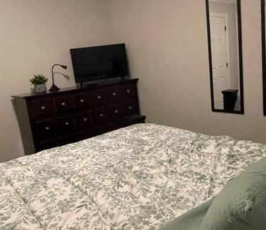 Lexington Apartamento | Cozy1King1Queen/1.5bth2min Frm UpTown
