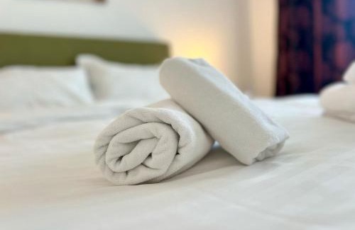 Cluj County Apartamento | Cozynest west