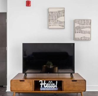 Indianapolis Apartamento | CozySuites 1BR Modern Apt near the Fashion Mall