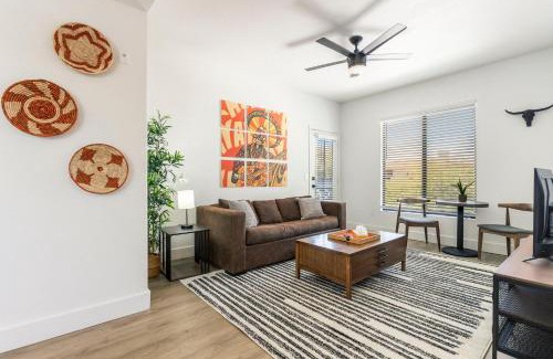 Kierland Apartamento | CozySuites at Kierland Commons with pool#15