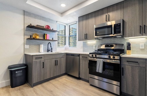 Kierland Apartamento | CozySuites at Kierland Commons