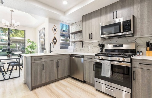 Kierland Apartamento | CozySuites at Kierland Commons