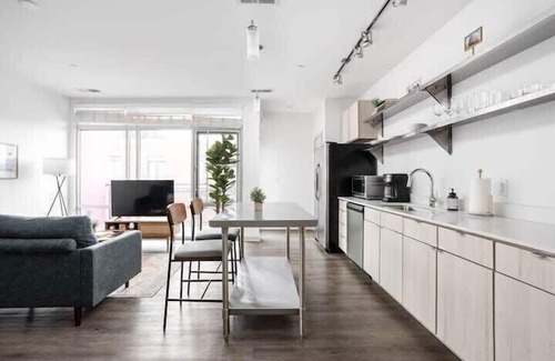 Downtown Indianapolis Apartamento | CozySuites I Stylish 1BR, Bottleworks Indy #3