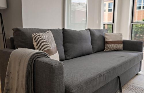 Mill District Apartamento | CozySuites Mill District with pool gym #12