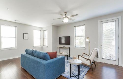 Music Row Apartamento | CozySuites Music Row Spacious 2BR free parking 25