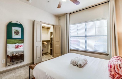 McNeil Apartamento | CozySuites Stunning 1BR Condo in Mountain Resort
