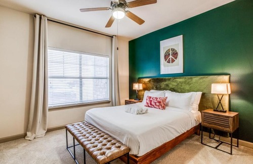 McNeil Apartamento | CozySuites Stunning 1BR Condo in Mountain Resort