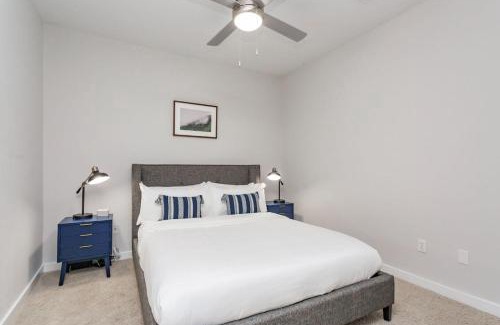 Music Row Apartamento | CozySuites TWO Astonishing Music Row Condos with parking