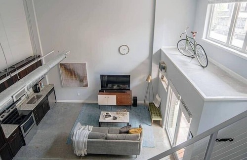 Cole-Noble District Apartamento | CozySuites TWO Stylish Apts, Monument Circle, Indy