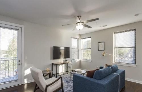 Music Row Apartamento | CozySuites TWO Stylish Music Row Condos with parking