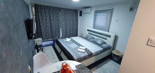 Mahala Apartamento | Cozzy apartment near the Aiport Podgorica