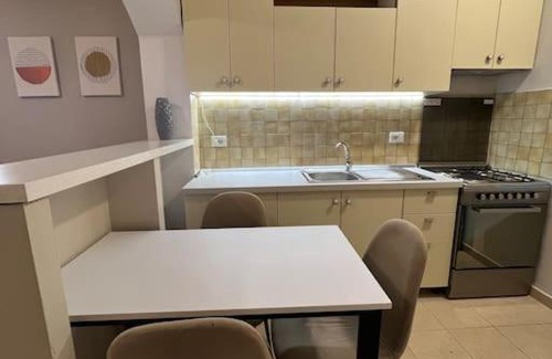 Tirana Apartamento | Cozzy House - Villa