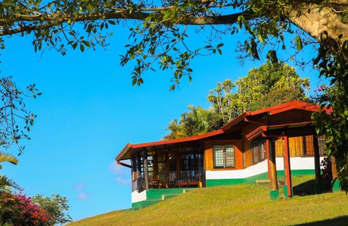 Santa Barbara de Heredia Casa | 2 Bedroom, 2 Bath Office, Open Floor Plan on beautiful coffee farm