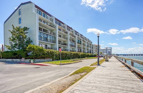 Ocean City Condominio | Cove cangrejo en la bahía de 406 Baywater 3rd St, Wi-Fi gratuito, piscina, Elev, W / D, AC