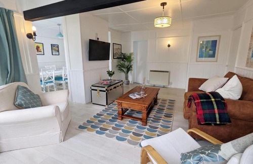 Rustington Casa | Crab Shack, Rustington