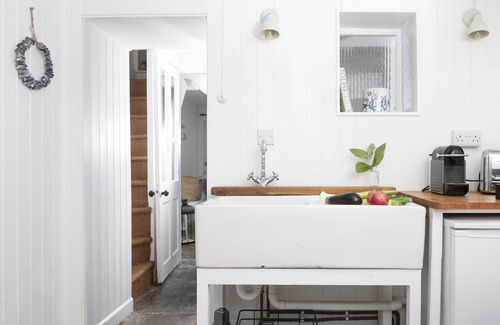 Newlyn Cabaña | Crabpot Cottage, Newlyn