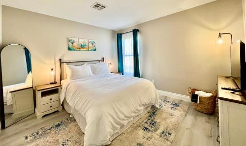 North Las Vegas Casa | Craig Ranch HomeShare Retreat
