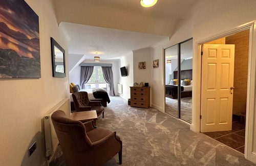 Betws-Y-Coed Hotel | Craig-y-Dderwen Riverside Hotel