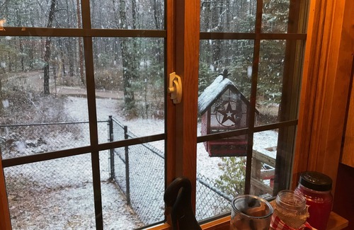 Harrison Casa | Cranberry Chalet (PET Friendly!)