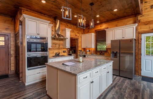 Frank Cabina | Cranberry View Lodge - VIEWS, Privacy, Gated Community, Game Table!