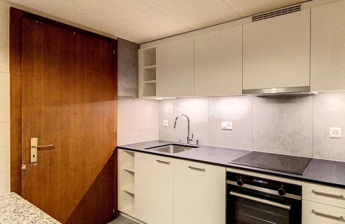 Montana Apartamento | Crans-Colline 17 by Interhome