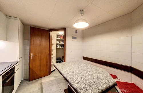 Montana Apartamento | Crans-Colline 17 by Interhome