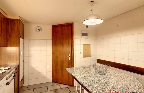 Montana Apartamento | Crans-Colline 17 by Interhome