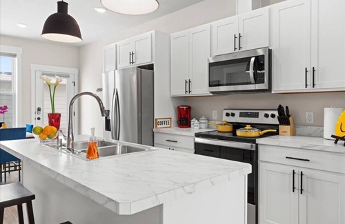 North Park Casa | Crash with Class in this Townhome