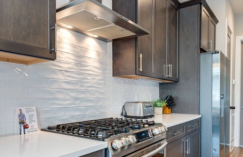 Hadley - Washington Casa | Crave Escape - Private Rooftop&Hot Tub - Midtown