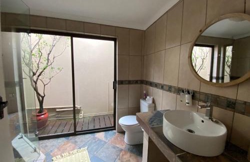 Meer En See Casa | Crayfish Creek Guest House
