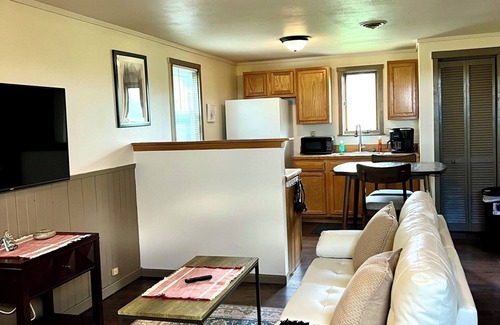 Town of Scriba Apartamento | Creamery Meadows Apartment