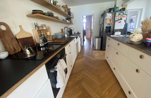 Leyton Casa | Creative Family Home in Leyton E10 - with cat!