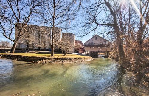 Rohrerstown Apartamento | Creek Access and Deck Runningwater Lancaster Gem