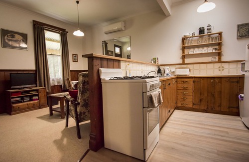 Walhalla Cabaña | Creek Cottage