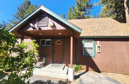 Big Bear Lake Cama Y Desayuno | Creek Runner's Lodge