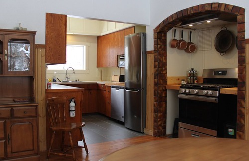 Courtenay Casa | Creekbanks Cottage - a nature-lover's retreat