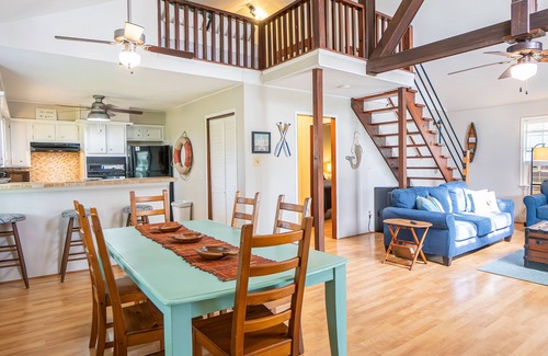 Cedar Lane Casa | Creekfront Cottage w/ Boat Lift & Pier