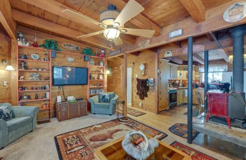 Camp Connell Casa | Creekside Cabin By Calaveras Big Trees State Park