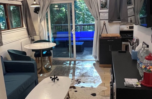 Soquel Cabaña | Creekside Cabin is great for families & couples-Come enjoy Santa Cruz Mountains!