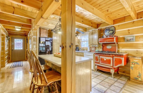 Epworth Casa | Creekside Comfort
