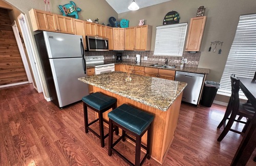 Cedar Lane Casa | Creekside Getaway perfect for a relaxing weekend of fishing on the creek!