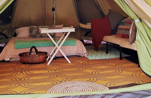 Cosby Alquiler De RV | Glamping Tent in the Smoky Mountains