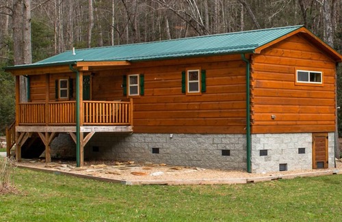 Pisgah Forest Casa | Cabaña Creekside cerca del bosque de Pisgah