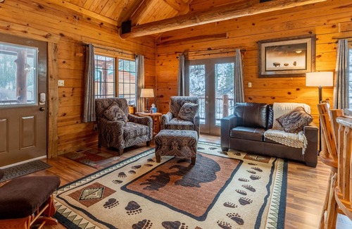 Hill City Cabina | Creekside 3 Dormitorio Log Cabin