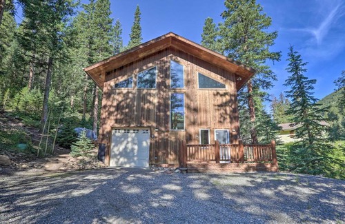Downieville-Lawson-Dumont Casa | Creekside Mtn House with Deck 8 Mi to Idaho Springs