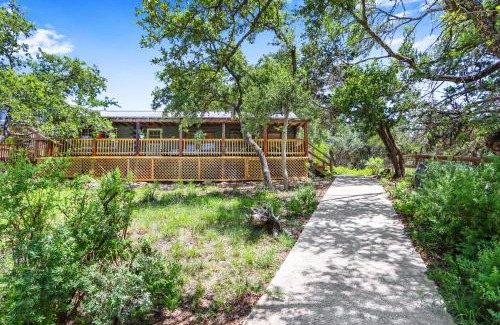 Wimberley Casa | Creekside Vista Escape - ALL