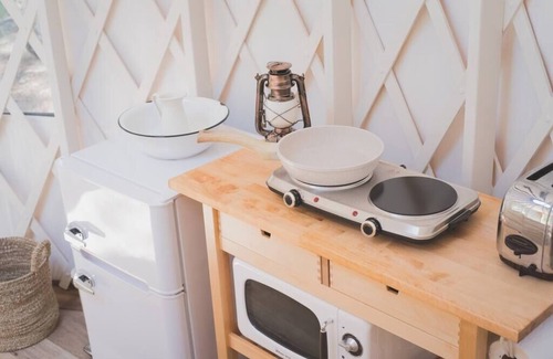 Idyllwild Casa | Creekside Yurt: EV Charger, New Heater/AC, Grill, Hammock, Pets OK