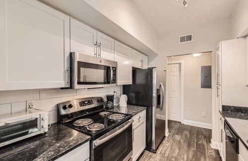 Old Fourth Ward Apartamento | Crest at Midtown 1112 l 1 Bedroom 1 Bathroom