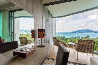 Patong Complejo | Crest Resort & Pool Villas - SHA Extra Plus