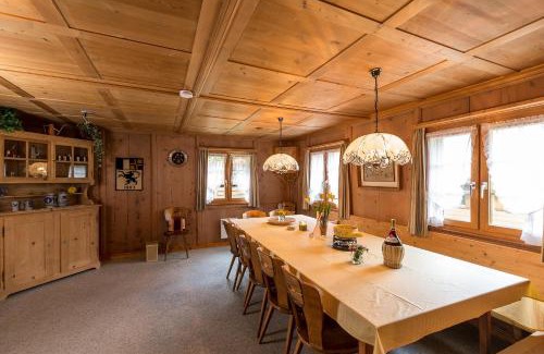 Conters im Prattigau Casa | Cresta - 9,5-Zimmerhaus für 19 - 20 Personen, 270m2
